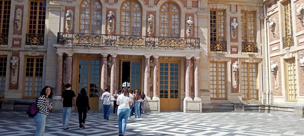 Visite guidée sur le thème du costume à Versailles - Vendredi 3 avril 4 sortie versailles 2