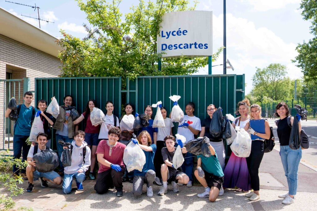 Grande Cleanwalk du lycée Descartes 5 CLEAN WALK 4