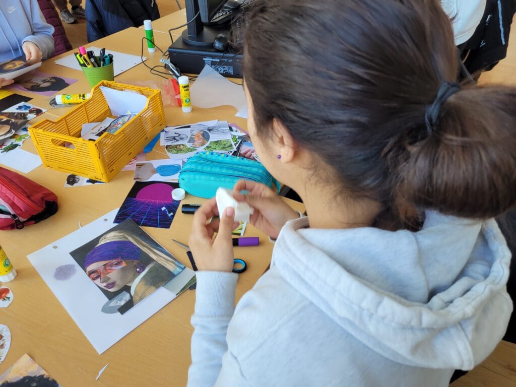 Atelier Philomoos - Suis-je celle ou celui que je montre sur les réseaux sociaux ? 5 20260326 091622