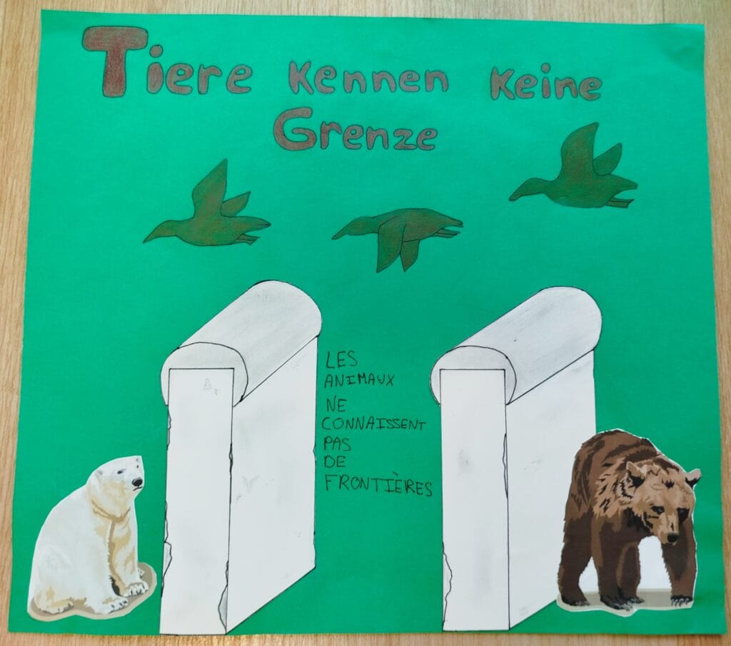 KLASSENPROJEKT : 35 JAHRE MAUERFALL "GRENZMAUERN UBERWINDER" - PROJET INTERDISCIPLINAIRE : 35 ans après la chute du mur de Berlin, les murs-frontières aujourd'hui 86 64 East side Gallery Descartes 1 1