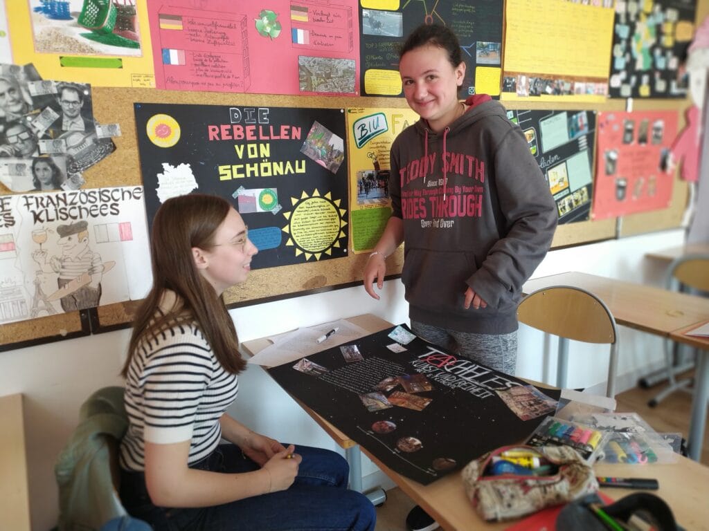 KLASSENPROJEKT : 35 JAHRE MAUERFALL "GRENZMAUERN UBERWINDER" - PROJET INTERDISCIPLINAIRE : 35 ans après la chute du mur de Berlin, les murs-frontières aujourd'hui 8 IMG 20250519 092843