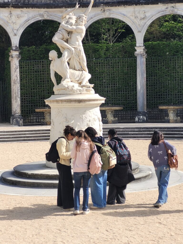 VERSAILLES 3