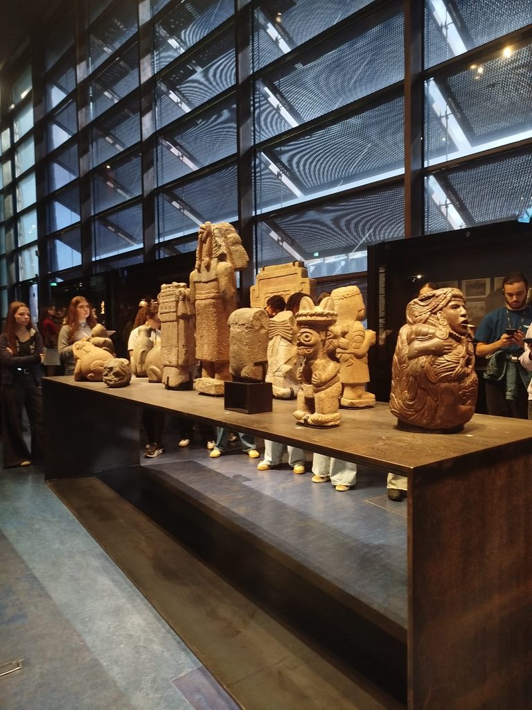 Visite du Musée du Quai Branly 1 QUAI BRANLY 3 768x1024 1