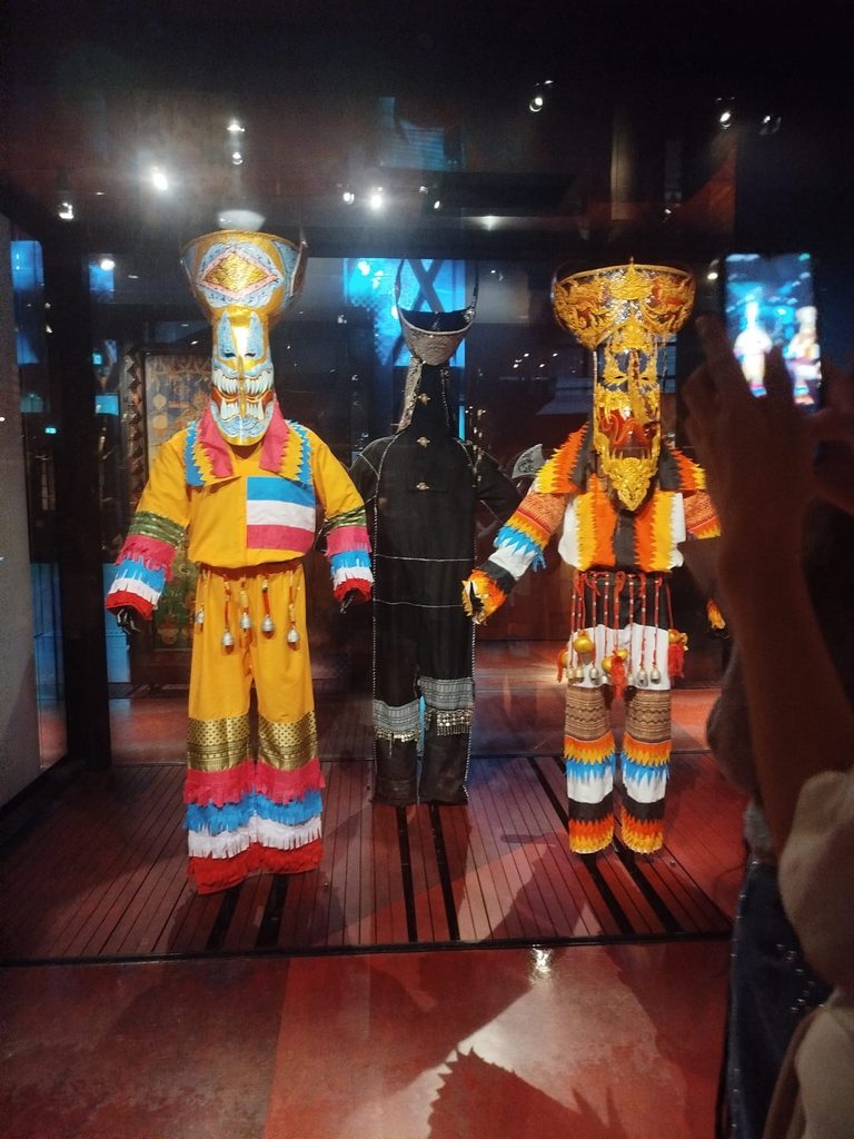 Visite du Musée du Quai Branly 3 QUAI BRANLY 5 768x1024 1